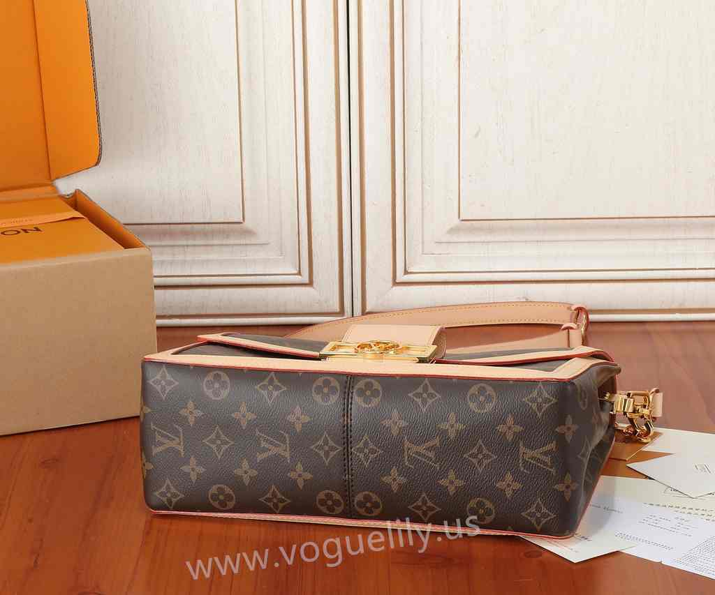 M47149 Dauphine Soft 28