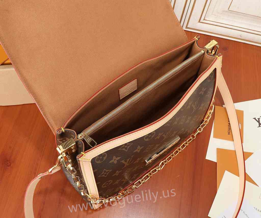 M47149 Dauphine Soft 28