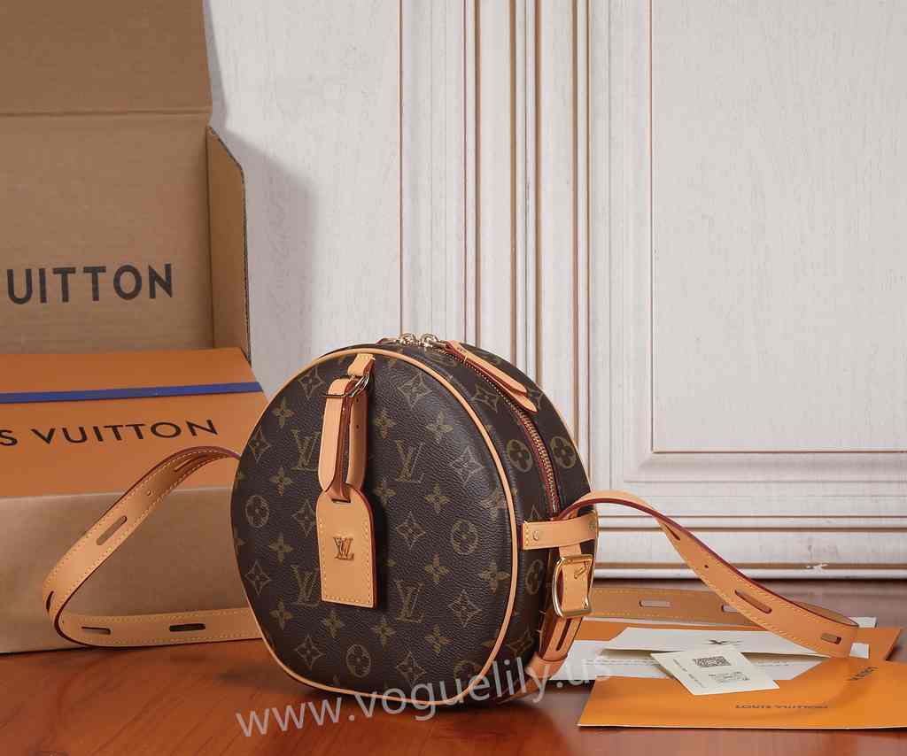 M45647 Boite Chapeau Souple 22