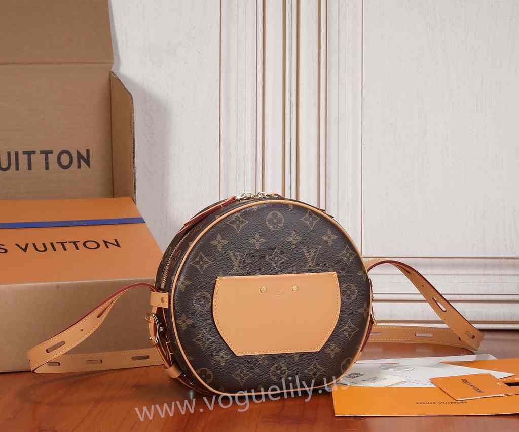 M45647 Boite Chapeau Souple 22