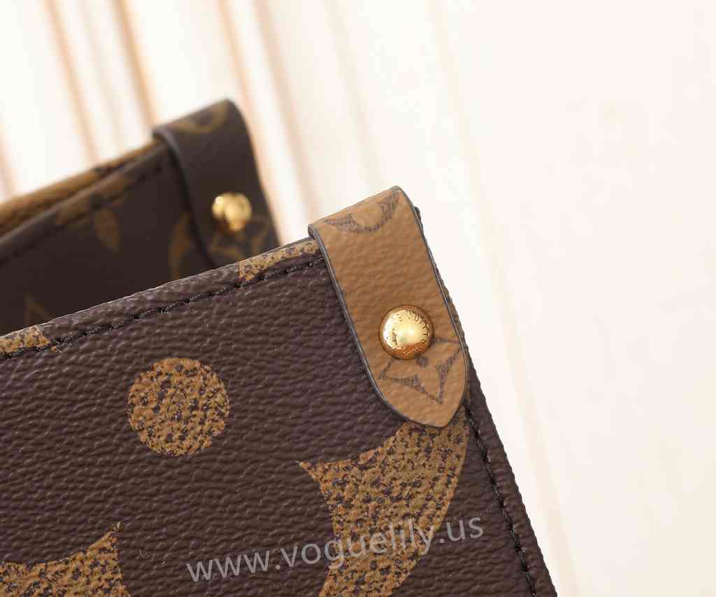 M46823 OnTheGo Voyage 43