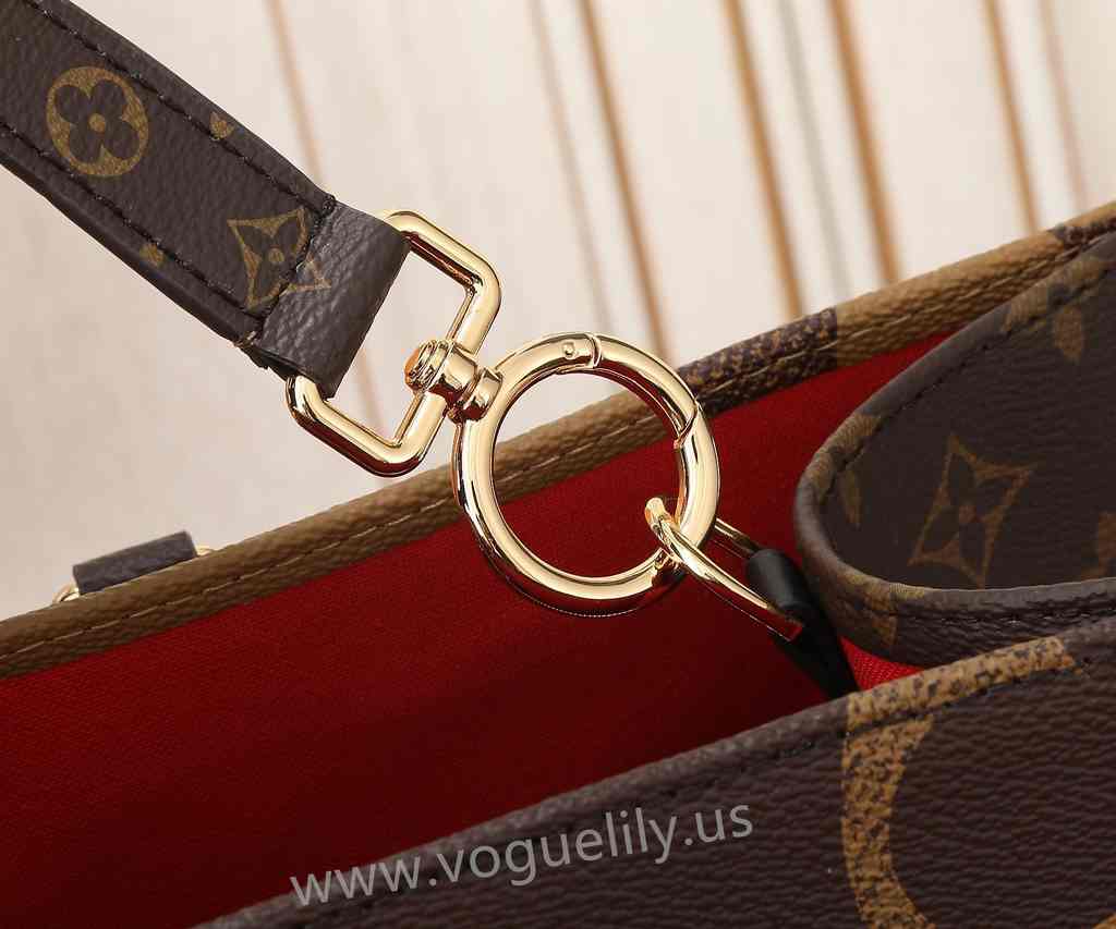 M46823 OnTheGo Voyage 43