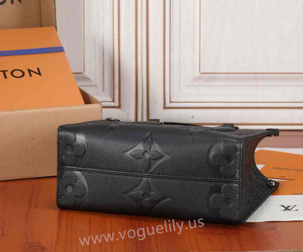 M45653 Onthego Strap 25 M45653 Onthego Strap 25