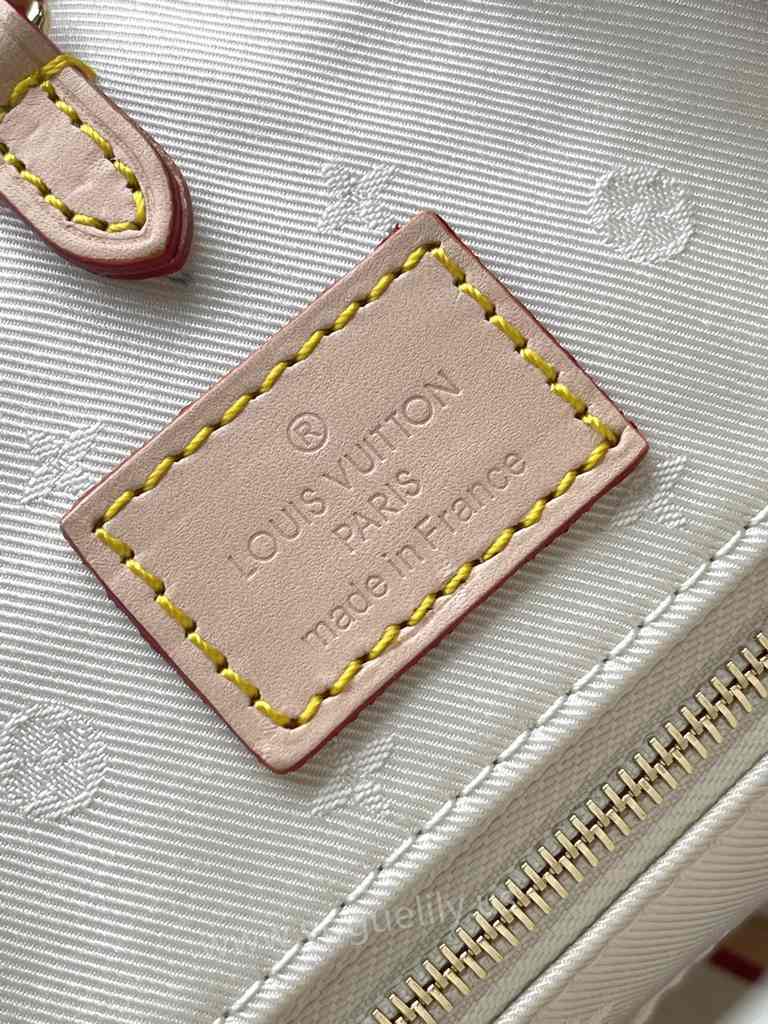 M24708 OnTheGo MM 35