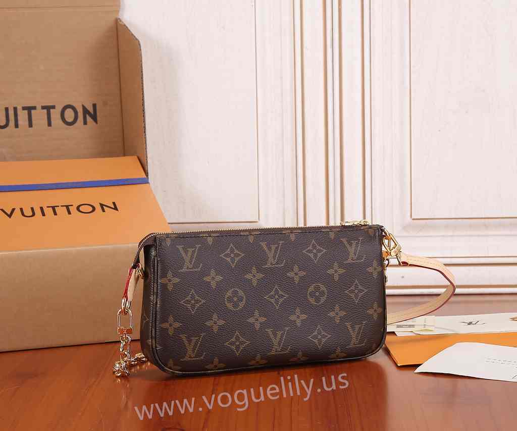 M82766 Pochette Accessoires 23