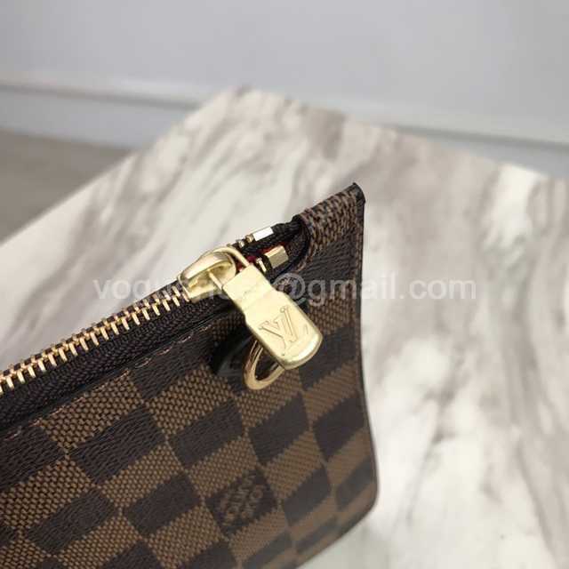 N41357 GM RED N41357 GM RED