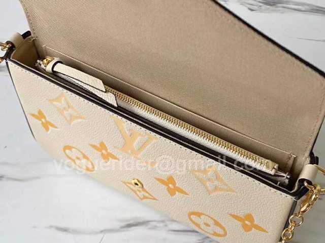 M80498 Pochette Felicie 21