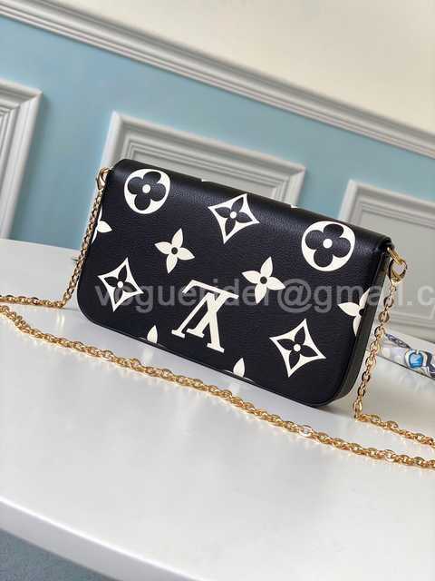 M69515 Pochette Felicie Crafty 21