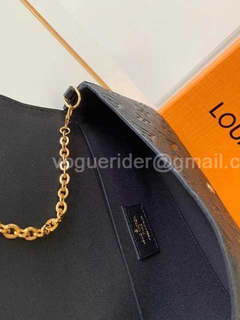 M64065 Pochette Felicie 21