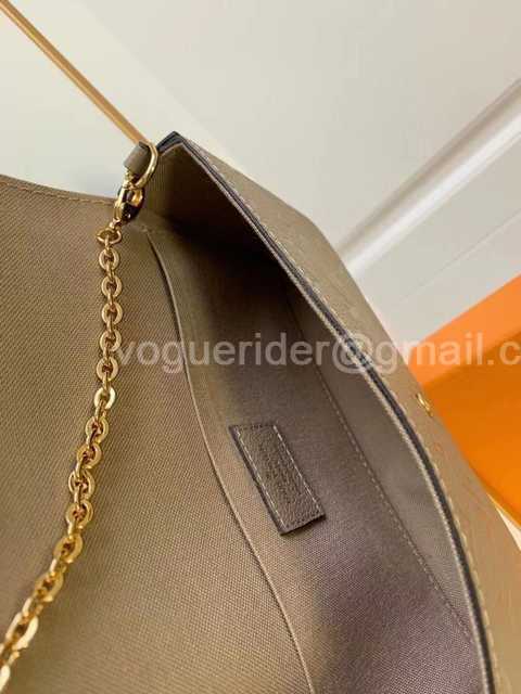 M64065 Pochette Felicie 21