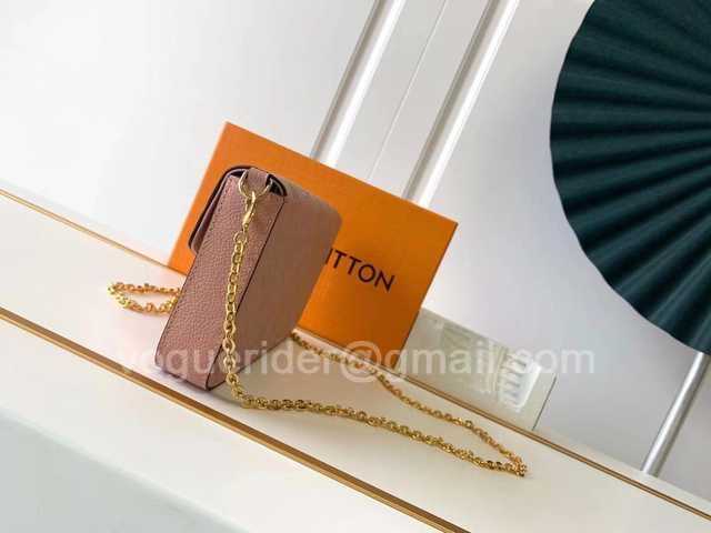 M64065 Pochette Felicie 21