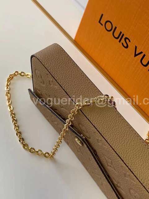 M64065 Pochette Felicie 21