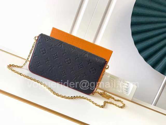 M64065 Pochette Felicie 21 M64065 Pochette Felicie 21