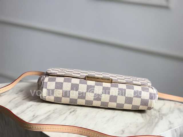 N41275 Pochette Favorite 28