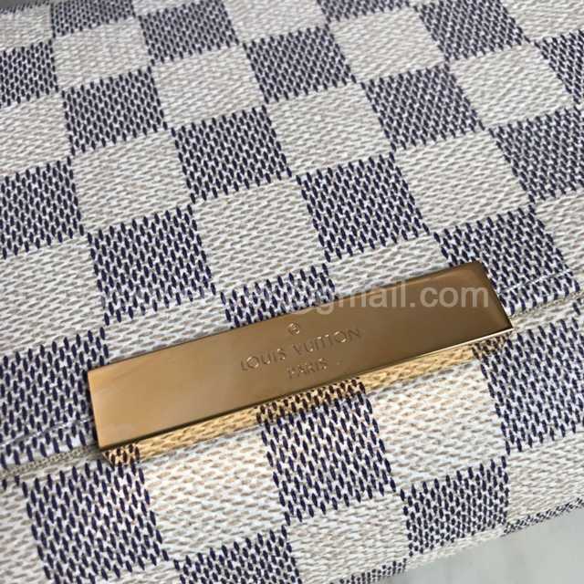 N41275 Pochette Favorite 28