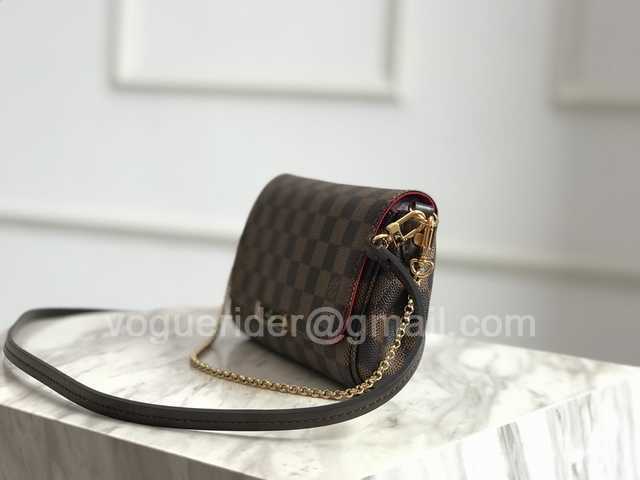 N41276 Pochette Favorite 24