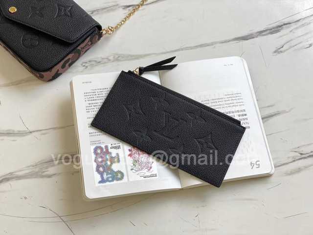 M80697 Pochette Felicie 21 M80697 Pochette Felicie 21