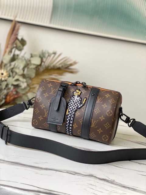 M45652 Keepall Nano 20
