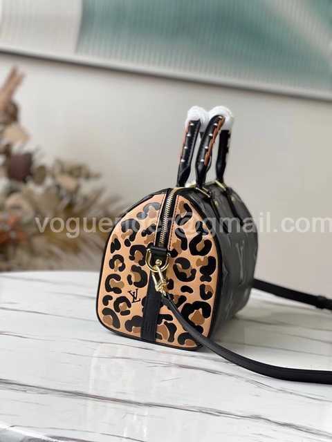 M58524 Speedy 25 Wild at Heart