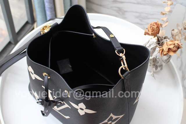 M56888 Crafty Neonoe 26 M56888 Crafty Neonoe 26