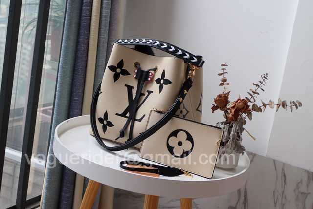 M56888 Crafty Neonoe 26