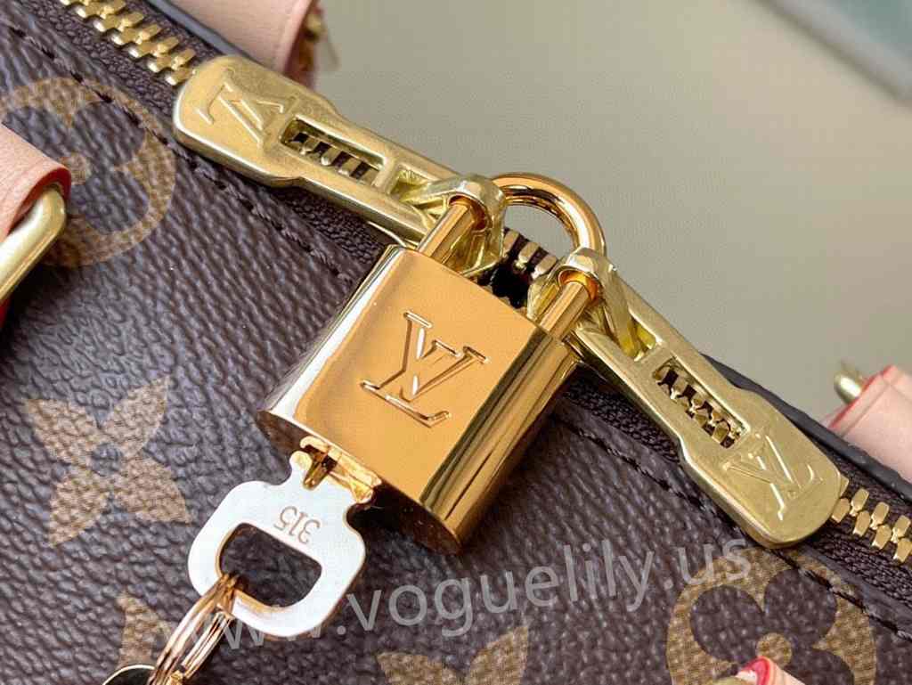 M45957 Speedy Bandouliere 20