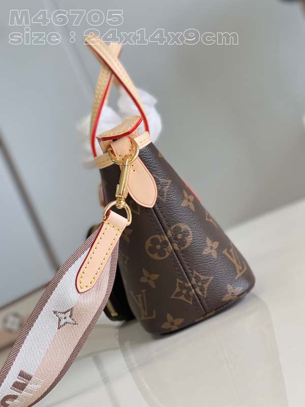 M46705 Neverfull BB 24 M46705 Neverfull BB 24