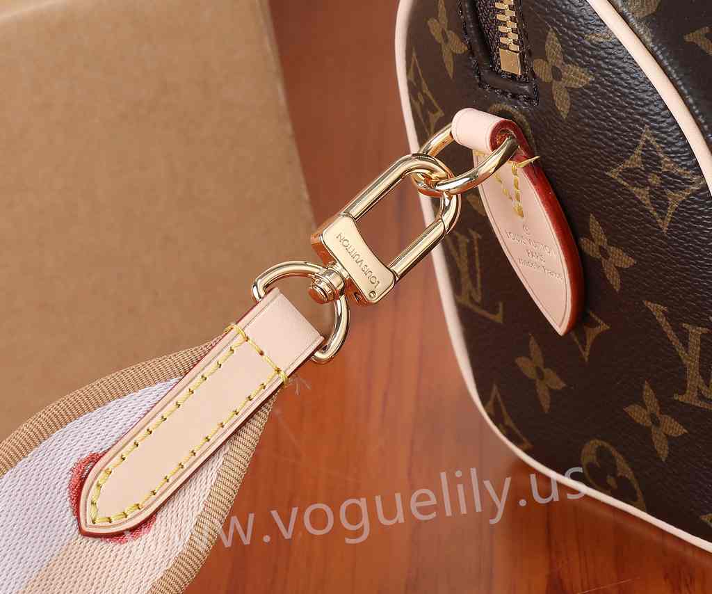 M46594 Speedy Bandoulière 20 M46594 Speedy Bandoulière 20