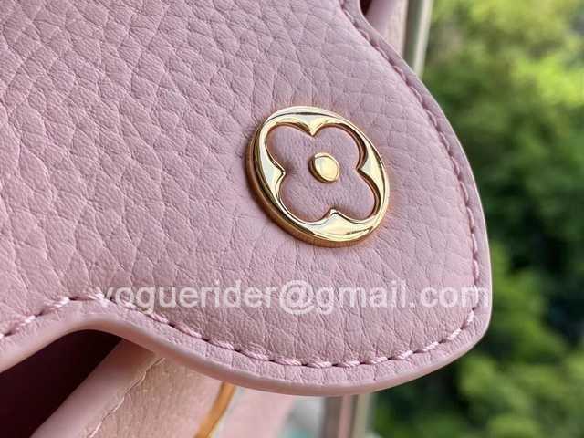 M56983 Capucines BB 21 M56983 Capucines BB 21