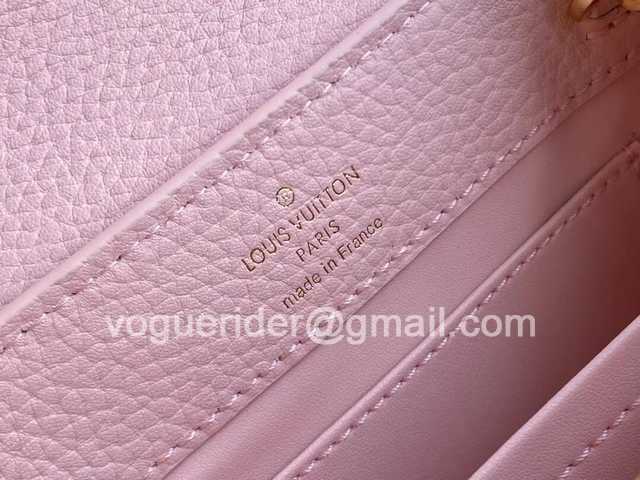 M56983 Capucines BB 21 M56983 Capucines BB 21