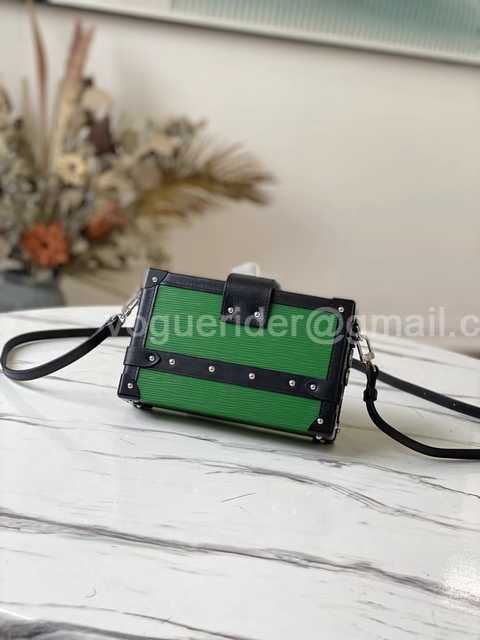 M54650 Petite Malle 20 M54650 Petite Malle 20