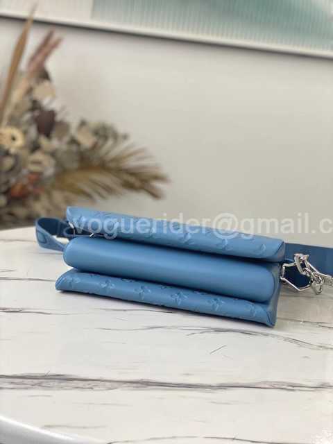 M57791 Coussin PM 26 Vuittamins