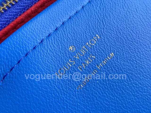 M80743 Pochette Coussin 20 M80743 Pochette Coussin 20