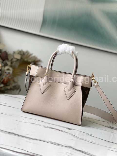 M57729 On My Side 25