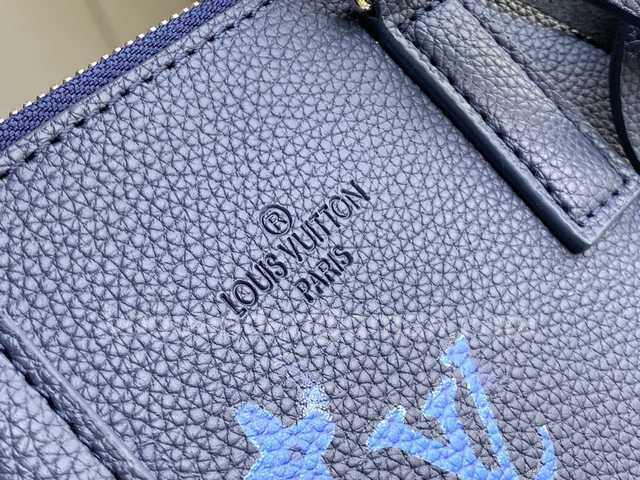 M57843 Sac Plat Zippe 28