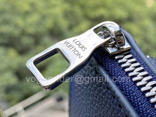 M57843 Sac Plat Zippe 28