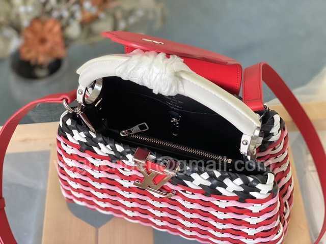 M48865 Capucines BB 27 M48865 Capucines BB 27