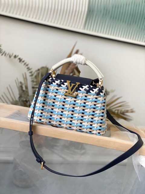 M48865 Capucines BB 27