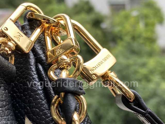 M80399 Multi Pochette Accessories 24