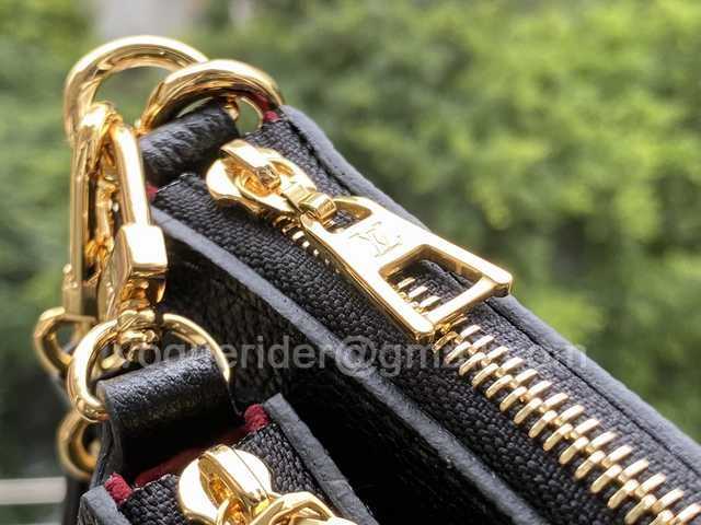 M80399 Multi Pochette Accessories 24