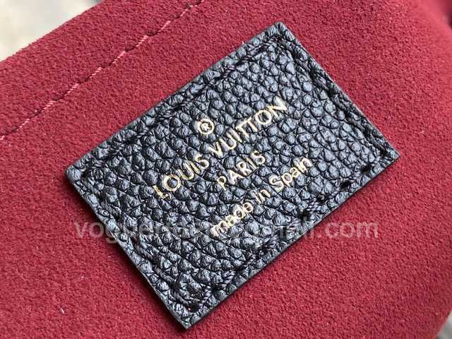 M80399 Multi Pochette Accessories 24