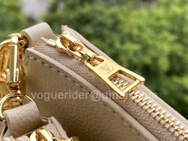 M80399 Multi Pochette Accessories 24