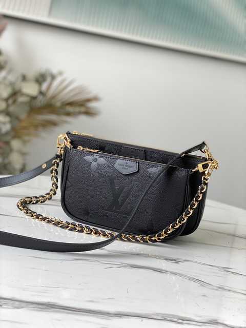 M80399 Multi Pochette Accessories 24