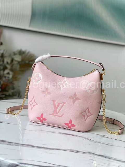 M45697 Marshmallow Hobo 24