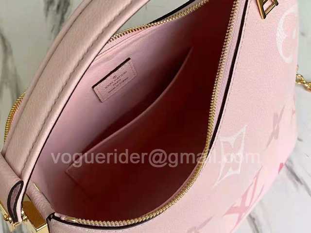 M45697 Marshmallow Hobo 24