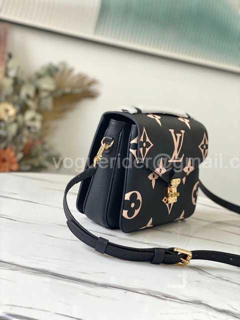 M45773 Pochette Metis 25 M45773 Pochette Metis 25