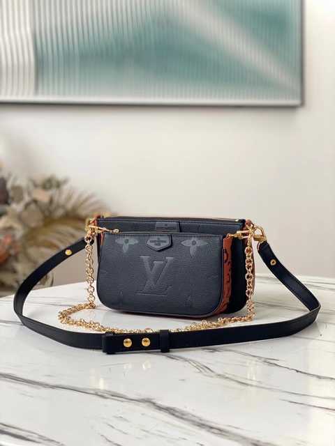 M80399 Multi Pochette Accessories 24