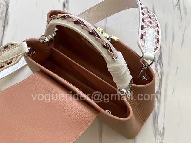 M57218 Capucines MM 31 M57218 Capucines MM 31