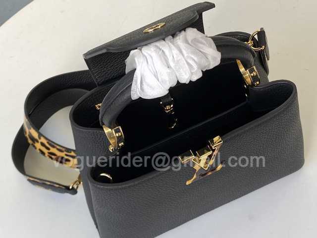 M57215 Capucines 27 M57215 Capucines 27