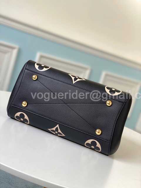 M41048 Montaigne PM 33